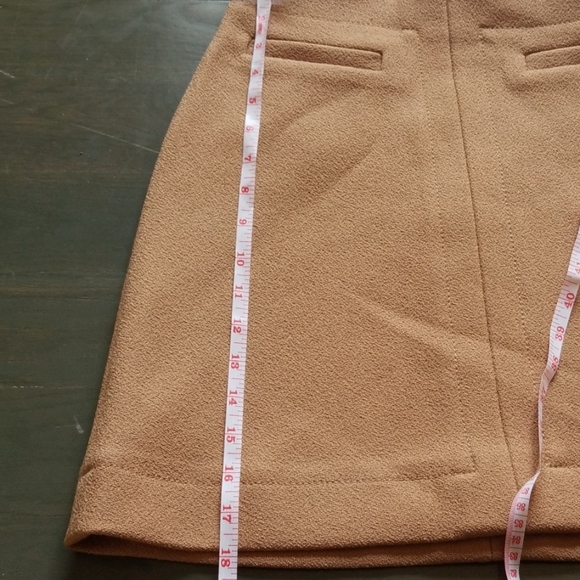 Staple! Tan high-waisted Skirt - Picture 3 of 5